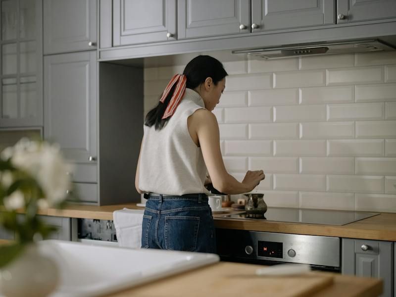 pexels-cottonbro-studio-6938710